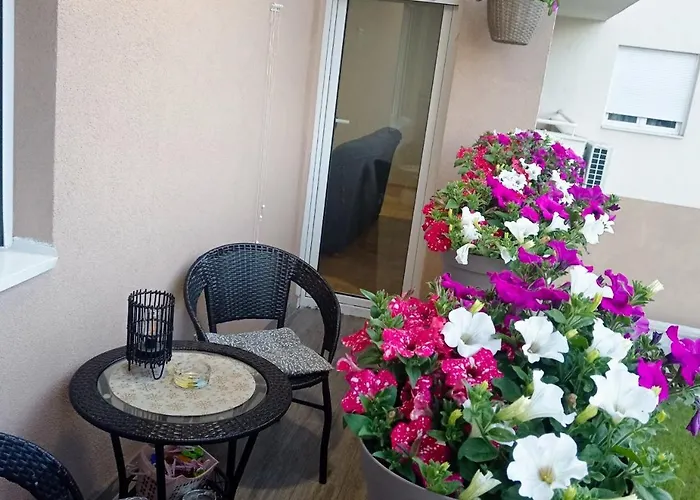 Lara Lägenhet Pirot